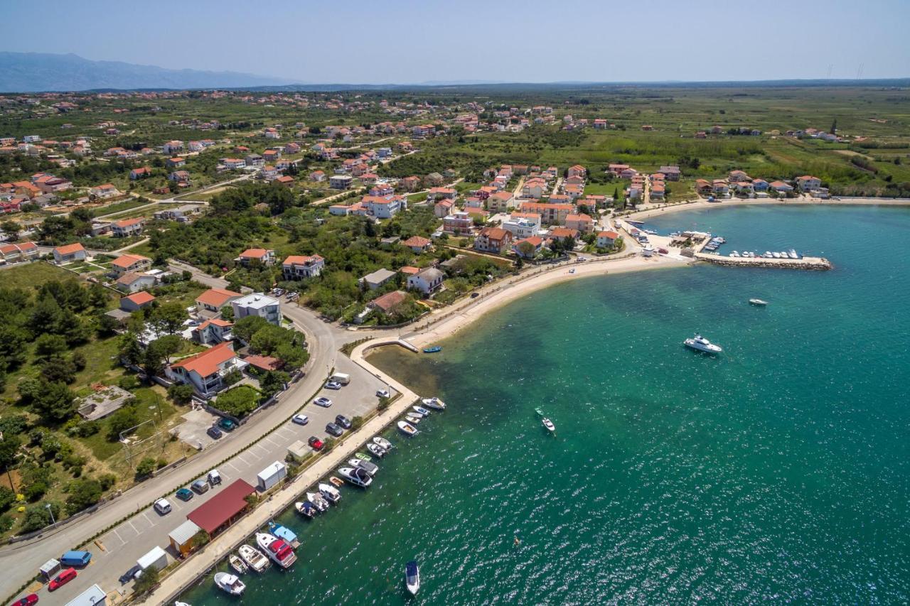 Apartments With A Parking Space Vrsi - Mulo, Zadar - 3276 Екстер'єр фото